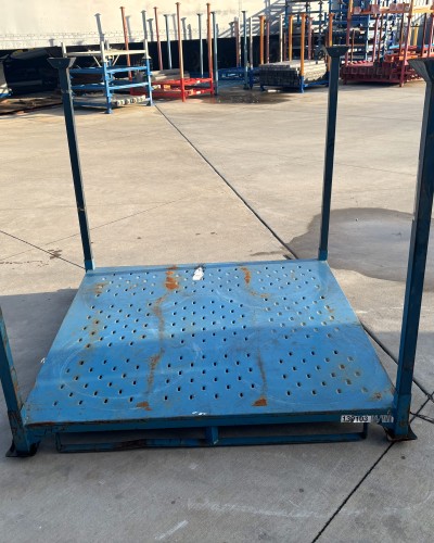 60" x 60" x 47"H Tire Rack