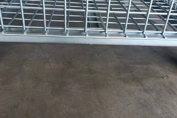 48 x 40 x 42.5 (36" Clear Height) – Wire Bulk Container Collapsible with 1/2 Drop Door